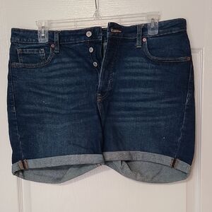Old Navy OG Straight High Rise Denim Shorts